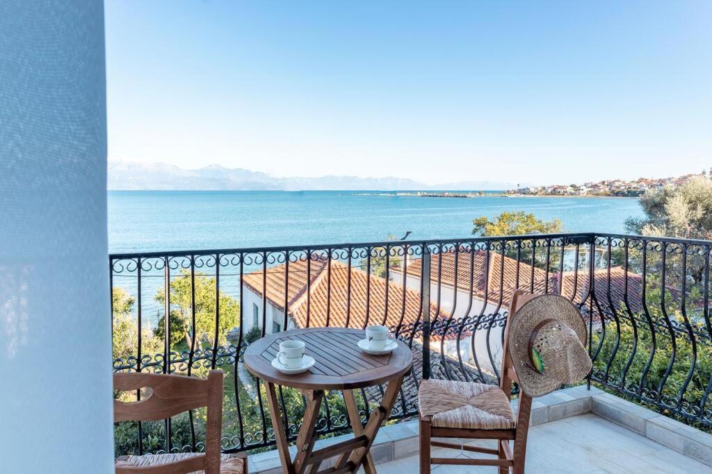 Makarounis Thea Hotel Petalídi Kültér fotó