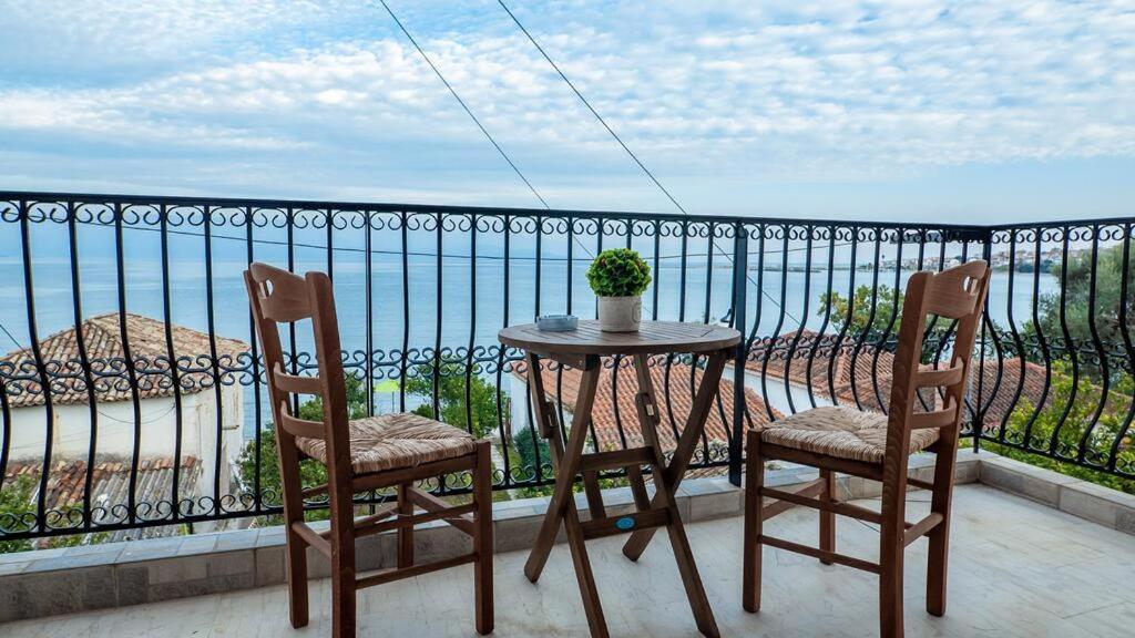 Makarounis Thea Hotel Petalídi Kültér fotó